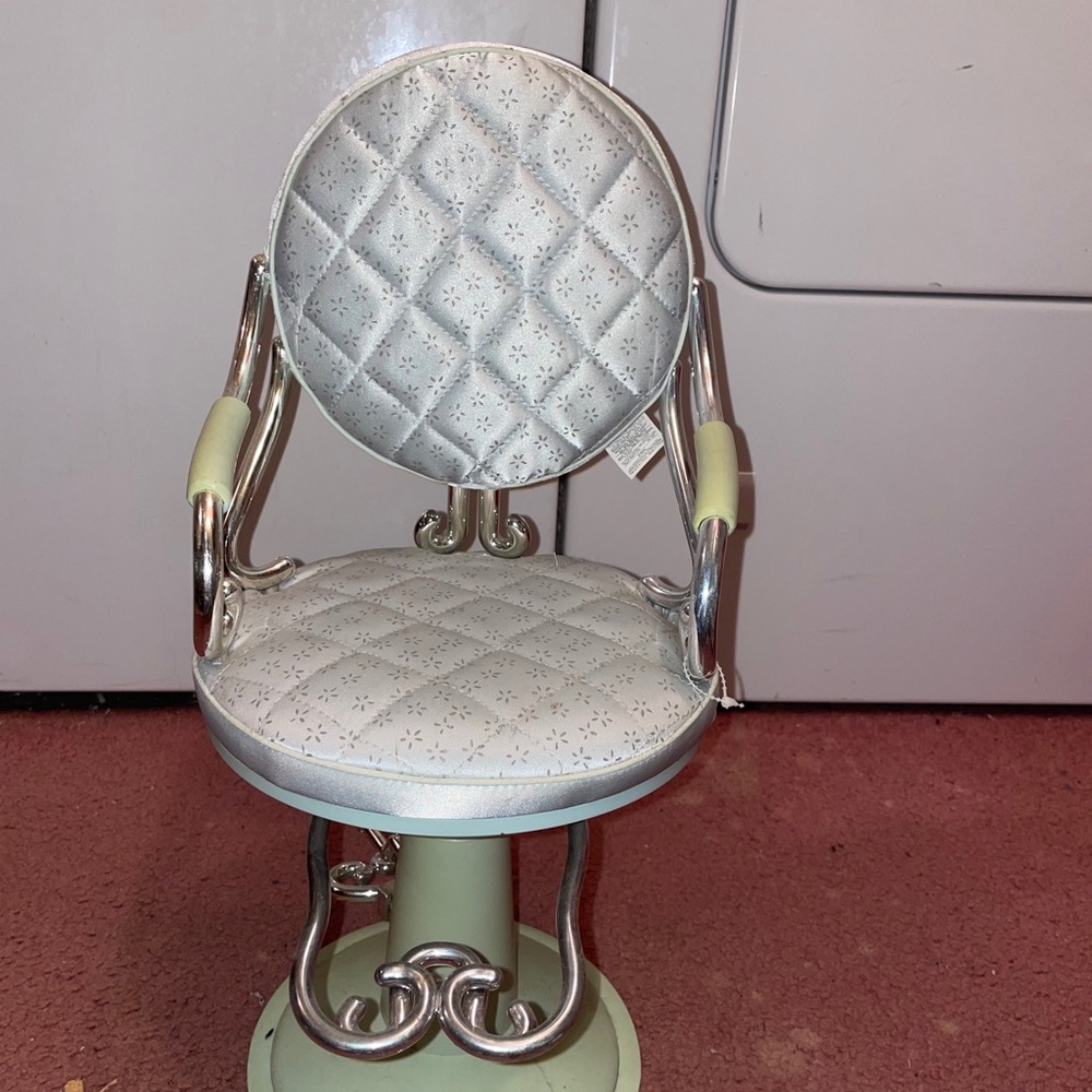American Girl Doll hair salon chair